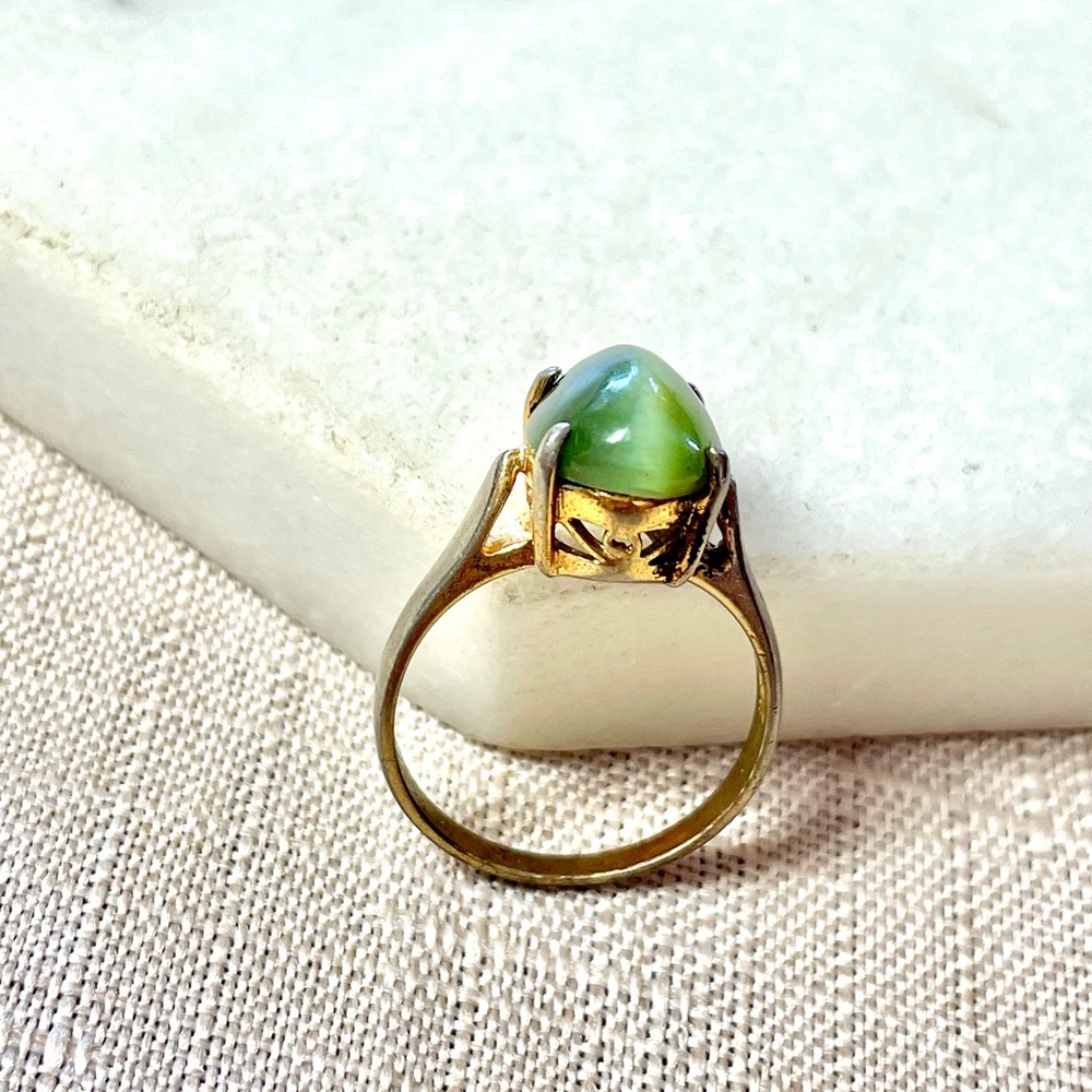 Cats Eye Chrysoberyl 18K Gold  Women's Ring
